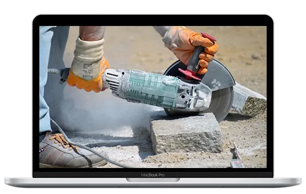Website-Entwurf für einen Handwerksbetrieb auf einem Laptop